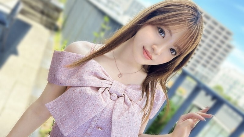 SIRO-5584 "The reason for appearing is because I love sex. A young lady who went to an all-girls school for middle, high school, and college! She climaxes again and again with the gentle sex of the male actor! [First shoot] AV application online → AV