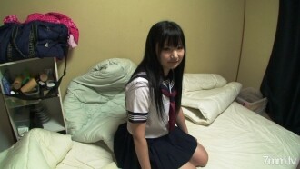 BOUGA52 The blow job face of Paipan JK who came to play casually on GIRLS & BOUGA SNS was very similar to Tao Tsuchiya, so the full erection did not stop immediately after the blow job face shot, so I made him forget so much that I leaked it and made 